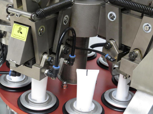 Fabrica de máquinas automáticas de enchimento e vedação de tubos de alumínio
