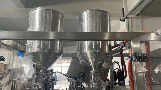Máquina de preenchimento de tubos moles e de vedação de aquecimento interno de plástico composto com arrefecedor para creme de mão