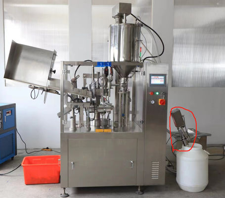 Máquina de Enchimento e Selagem de Tubos Macios PLC 30-50 peças/min para Produtos Lácteos