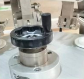 Loção Creme Cosmético Elétrico Alumínio Plástico Tubos Moles Máquina de Enchimento e Selo Semiautomática