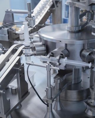 Máquina automática de enchimento de seringa pré-recheada de plástico