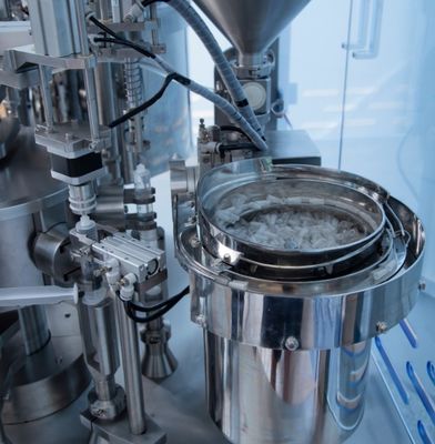 Máquina automática de enchimento de seringas de plástico com certificação CE