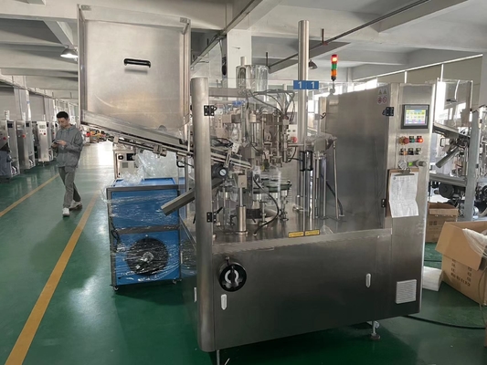 Máquina semi-automática de preenchimento e vedação de pasta com precisão de ± 1% e sistema de controlo PLC