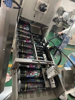 Máquina de enchimento e vedação de tubos moles com tela sensível ao toque com sistema automático de alimentação de tubos