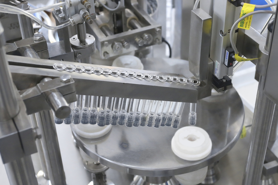 Máquina de Enchimento de Seringa Aseptica Automática de Vidro Pré- Enchido sem Bolhas