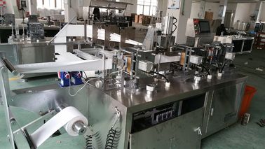 Limpezas molhadas da almofada de alta qualidade do álcool que fazem o equipamento com CE