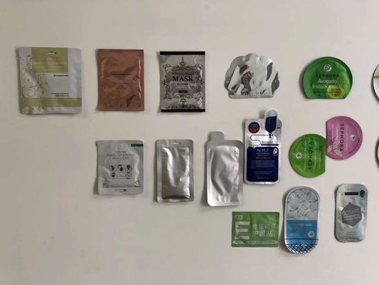 máquina de embalagem facial da máscara da beleza de 380V 50HZ 0.6Mpa 60bags/Min
