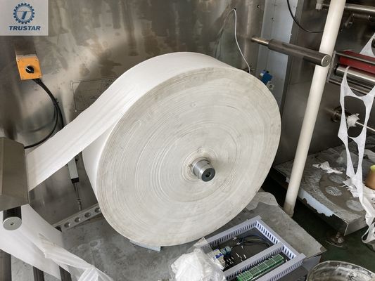 4 lados que selam a máquina de embalagem horizontal do fluxo do saquinho, tecido molhado antifog da lente dos vidros que faz a máquina