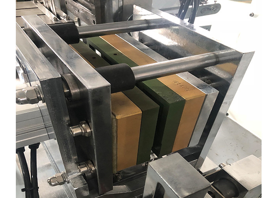 Tecido molhado totalmente automático que faz a máquina, multi-efeito um--um nas limpezas do removedor da composição que fazem a máquina
